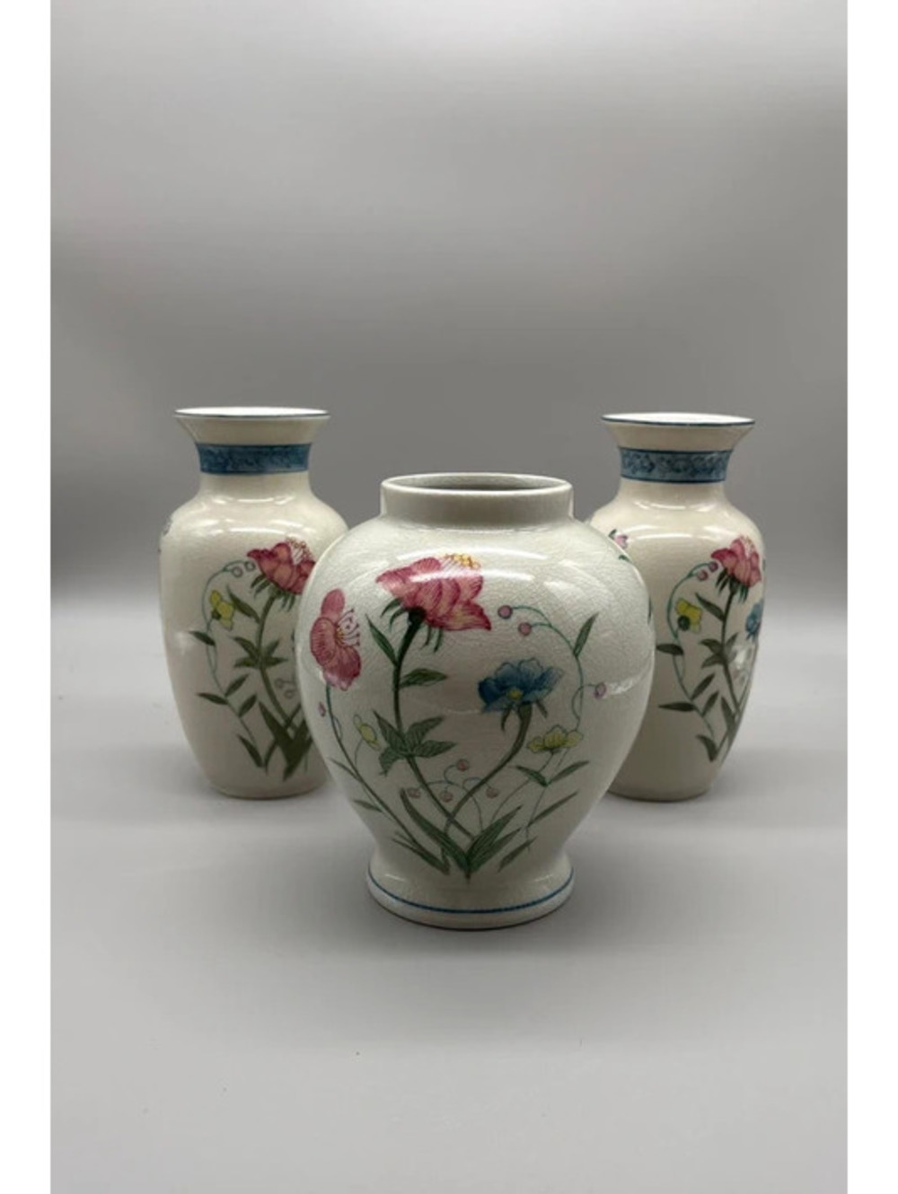 Set of 3 Hand Painted Fleurs de Chantilly